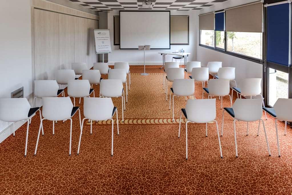 Brit Hotel Rennes Cesson Facilities photo